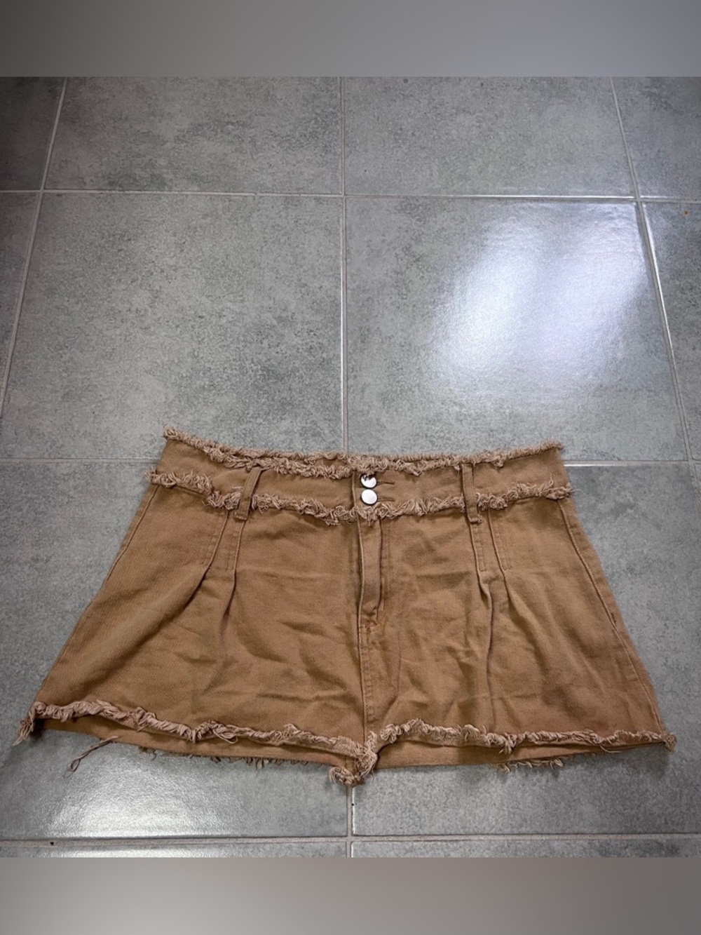 low-rise  Frayed Hem Women's Skirt- Brown